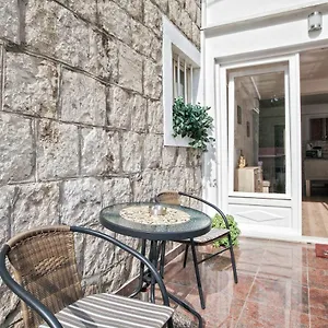 The Garden & Couette-café Split